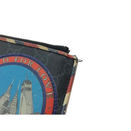  GUCCI グッチ メンズ クラッチバッグ GGスプリーム ナイトクーリエクラッチ タイガー ワッペン 496346 ブラック