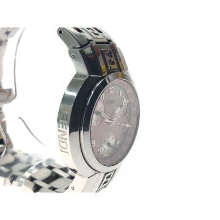 FENDI フェンディ レディース腕時計 クオーツ クロノグラフ バックル緩み有 061-4500L-938 ピンクシェル 