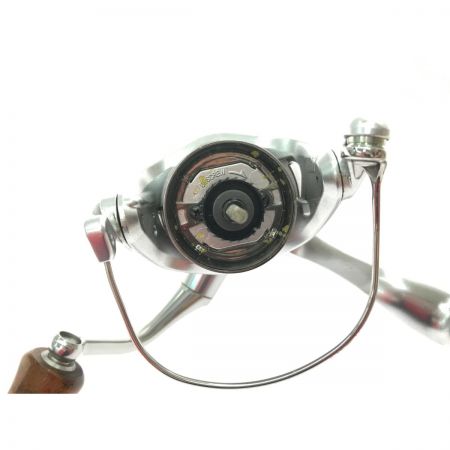  SHIMANO シマノ スピニングリール 19STRADIC 3000MHG  04021