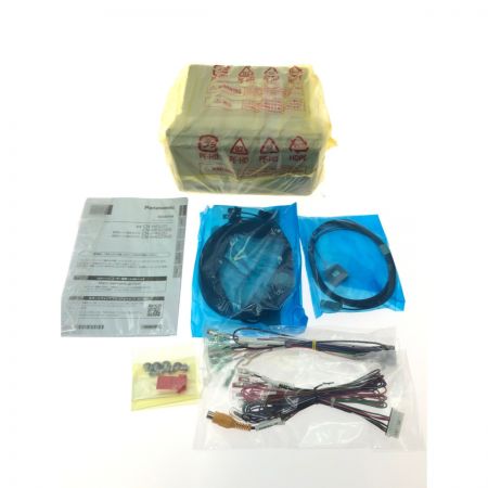  Panasonic パナソニック カーナビステーション Strada 200mmワイドコンソール用 CN-HE02WD 箱開封未使用品