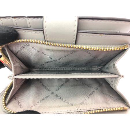 MICHAEL KORS マイケルコース レディース二つ折り財布 ビルフォールド ジップ コインウォレット 35FBGTVF2B ホワイトｘグレー