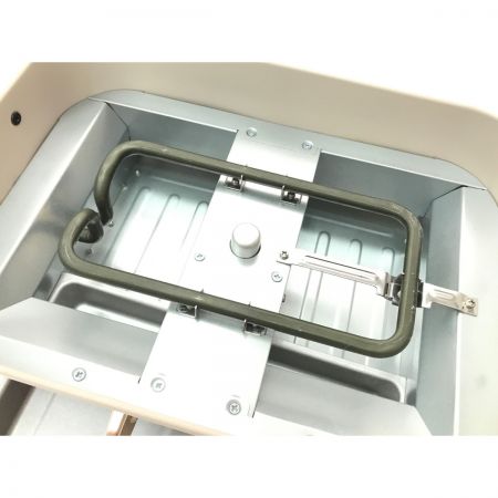  BRUNO ブルーノ コンパクトグリルホットプレート BOE109-GRG 2022年製