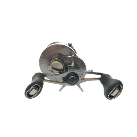  SHIMANO シマノ ベイトリール 23カルカッタコンクエストBFS XGR 045706