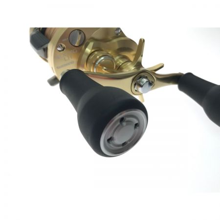  SHIMANO シマノ ベイトリール 23カルカッタコンクエストMD 400XGLH 045966