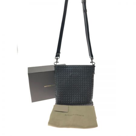  BOTTEGA VENETA ボッテガヴェネタ ユニセックス ショルダーバッグ イントレチャート 編込み ブラウン
