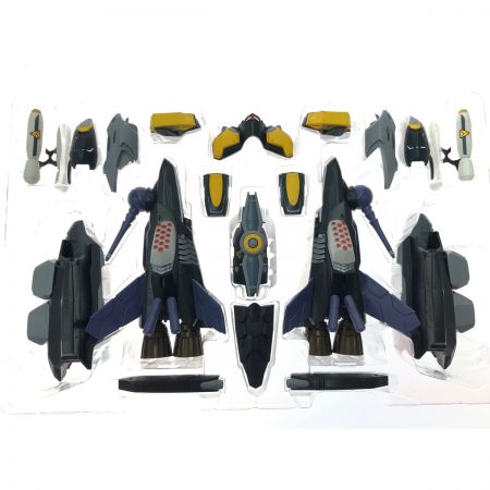  BANDAI バンダイ 魂ウェブ商店 DX超合金 VF-25S アーマードメサイアバルキリー オズマ・リー機 リバイバルVer.