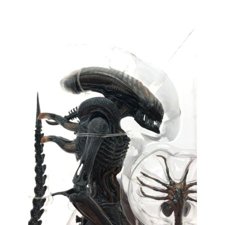  NECA ネカ フィギュア エイリアン ロムロス アルティメット スコーチド ゼノモーフ