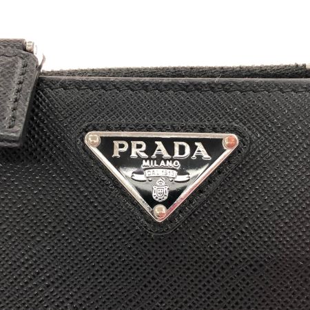  PRADA プラダ レディース 二つ折り財布 サフィアーノ トライアングル コンパクトウォレット 1ML050 ブラック