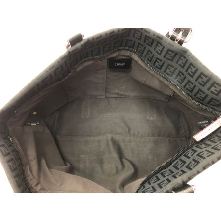  FENDI フェンディ レディース トートバッグ ズッカ柄 ズッキーノ バッグチャーム キャンバス 8BH215-HJE ブラック