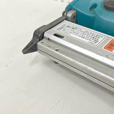  MAKITA マキタ ピンタッカ コードレス式 18v PT351D ブルー