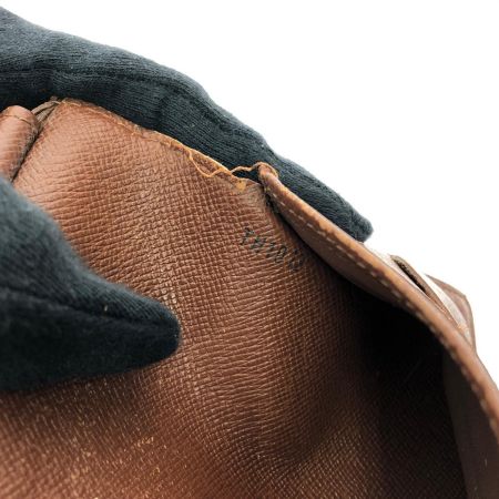  LOUIS VUITTON ルイヴィトン レディース 三つ折り長財布 モノグラム ポルトトレゾールインターナショナル M61215