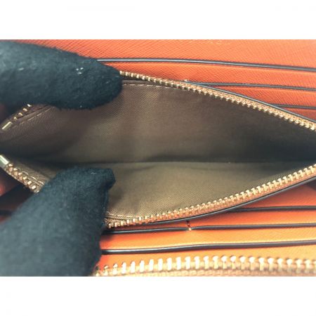  TORY BURCH トリーバーチ レディース長財布 ラウンドファスナー ロビンソン 54448 612 キャメル