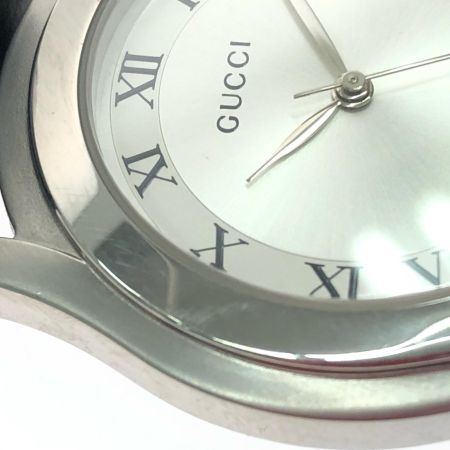  GUCCI グッチ メンズ腕時計 ボーイズ クオーツ デイト ローマ数字 ホワイト文字盤 5500M