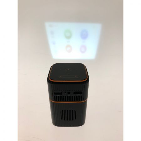  FATORK 小型モバイルプロジェクター ホームプロジェクター 200ANSIルーメン1080Pサポート 4K対応  D042