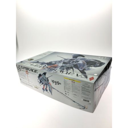  VOLKS ボークス 1/100 L.E.D.ミラージュ V3 クリア外装仕様限定版 ファイブスター物語 未組立品