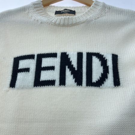  FENDI フェンディ ニット フロントロゴ SIZE 50 FZZ387 A3M3 ホワイト