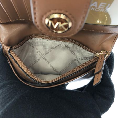  MICHAEL KORS マイケルコース レディース カードケース 小銭入れ付 総柄 34S4G0KF6B ブラウンｘホワイト