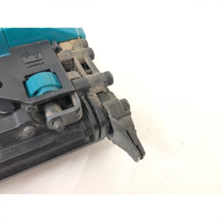  MAKITA マキタ 電動工具 コードレス式 40V 40mm 充電式仕上釘打 本体のみ FN001G ブルー