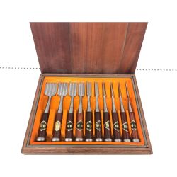 ▼▼  鑿 組のみ 本銘 市定 10本組 木箱入り Bランク