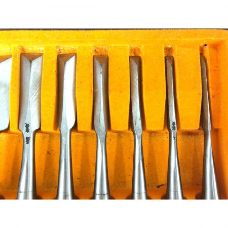   鑿 組のみ 本銘 市定 10本組 木箱入り