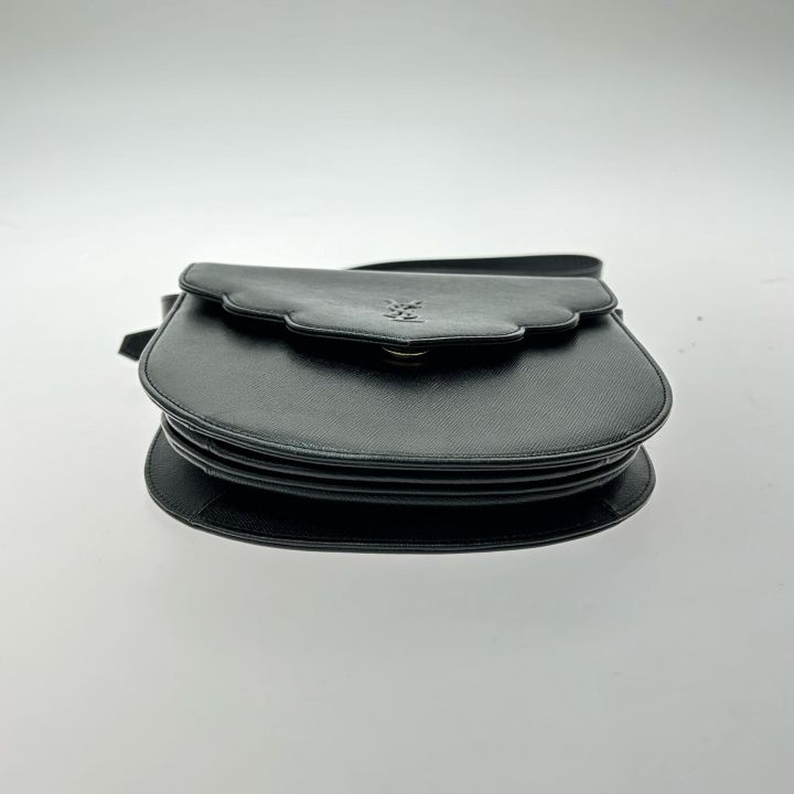 Yves Saint Laurent イブサンローラン ショルダーバッグ ブラック