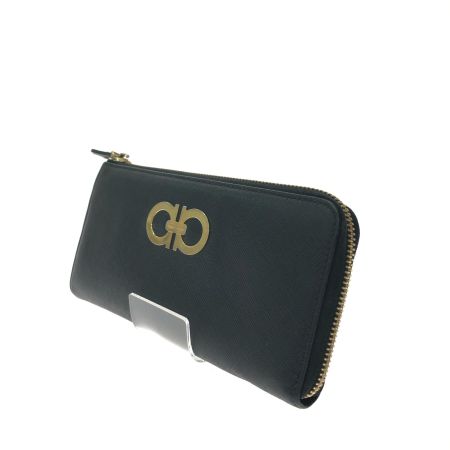  Salvatore Ferragamo サルヴァトーレフェラガモ レディース 長財布 ガンチーニ L字ファスナー ロングウォレット 22 B 950 ブラック