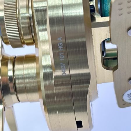  SHIMANO シマノ ベイトリール カルカッタコンクエスト 101HGA 04237