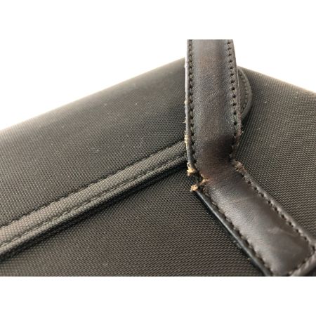  Ferragamo サルヴァトーレフェラガモ  レディース ショルダーバッグ キャンバス×レザー フラップ ブラウン