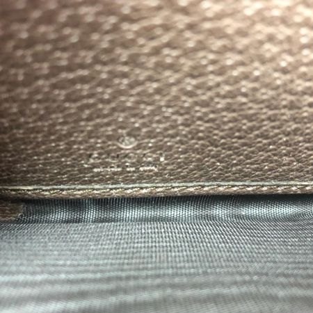  GUCCI グッチ レディース長財布 ラウンドファスナー GGスプリーム クーリエ ラウンドジッピー タイガー 473909 ベージュ