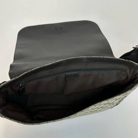  GUCCI グッチ ショルダーバッグ GGキャンバス アウトレット 449171