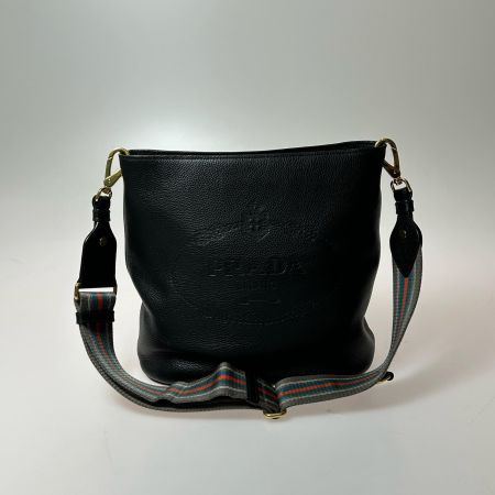  PRADA プラダ ショルダーバッグ ヴィッテロフェニックス 布袋付 1BE057 ブラック