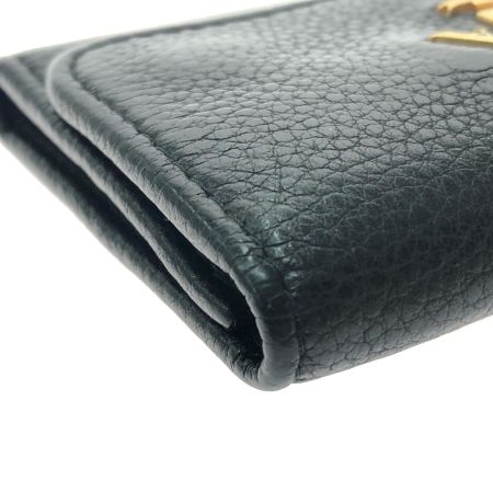  PRADA プラダ ユニセックス 6連キーケース 1カ所欠品 レザー ブラック