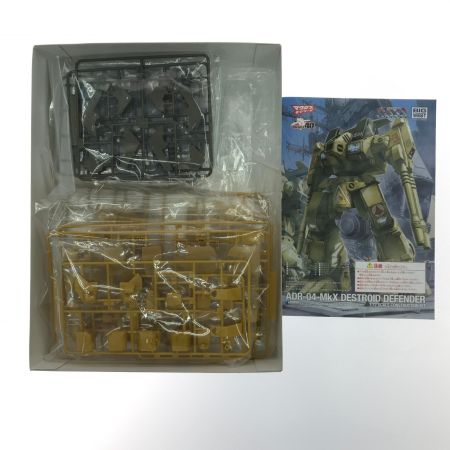    プラモデル 1/72 ADR-04-MKX ディフェンダー 「超時空要塞マクロス」