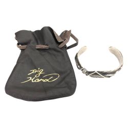 ▼▼ Big Hand ビッグハンド ユニセックス インディアンジュエリー SV925 革袋付 フェザーバングル 40.2g Bランク