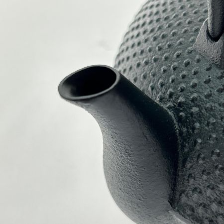  南部鉄器 南部鉄器 梔子 あられ文様 小 1.2Ⅼ IH対応