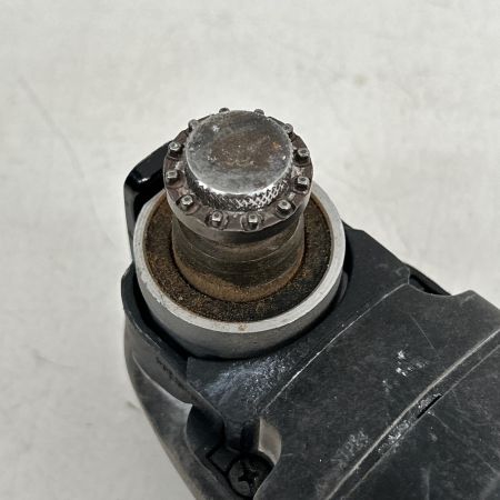  MAKITA マキタ 充電式マルチツール コードレス式 18v 充電器・充電池2個・ケース付 PSEマーク有 TM51D