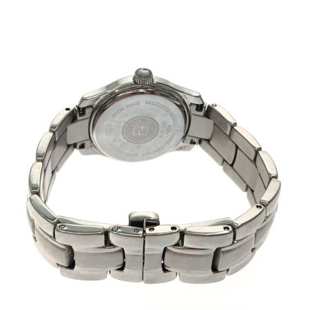  FENDI フェンディ レディース腕時計 クオーツ シルバー文字盤 デイト ブレスウォッチ 210L