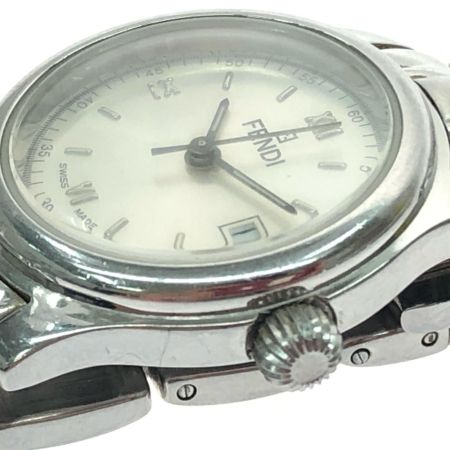  FENDI フェンディ レディース腕時計 クオーツ シルバー文字盤 デイト ブレスウォッチ 210L