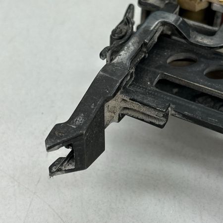  HITACHI 日立 エアタッカ 高圧 調圧器・アジャスタ回らない N3804HMF イエロー