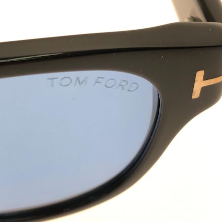  TOM FORD トムフォード アイウェア ユニセックス ウェリントン型 サングラス セルフレーム アジアンフィット TF1041-D ブラック
