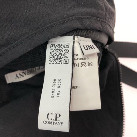  C.P. COMPANY シーピーカンパニー メンズ ショルダーバッグ 刺繍ロゴ ガーメントダイ加工 撥水 クロスボディ 110188G ブラック