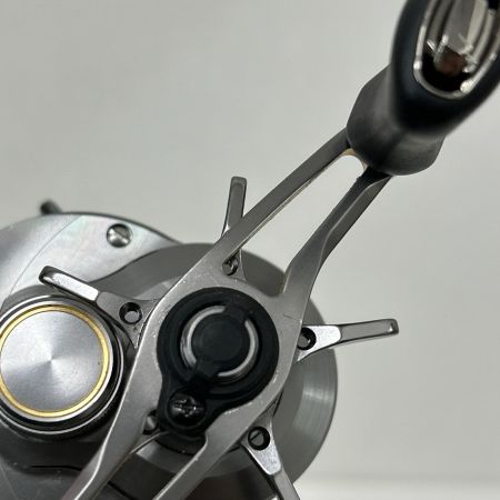  SHIMANO シマノ ベイトリール 23カルカッタコンクエストBFS HGL 045690