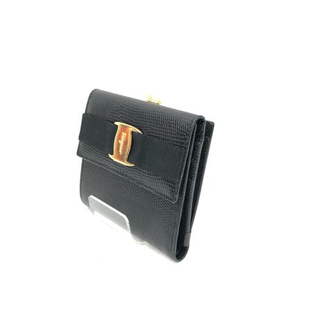 Salvatore Ferragamo サルヴァトーレフェラガモ レディース 二つ折り財布 がま口財布 ヴァラ 型押し 22-3058 ブラック
