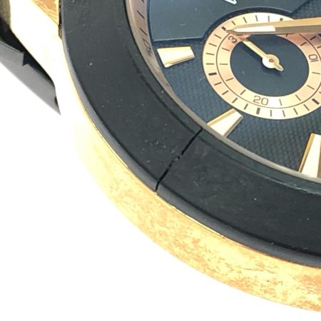  VERSACE ベルサーチ メンズ腕時計 クオーツ キャラクター クロノグラフ ベゼル割れ有 VEM8 ブラック×ゴールド