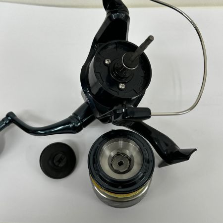  SHIMANO シマノ スピニングリール 24ストラディックSW 8000HG 047441