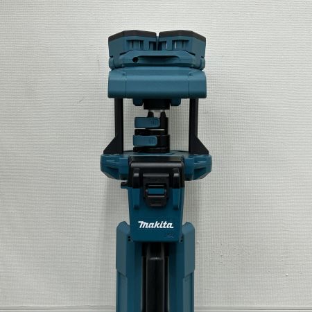  MAKITA マキタ 充電式タワーライト スポット コードレス式 14.4-18v ケース付 ML814