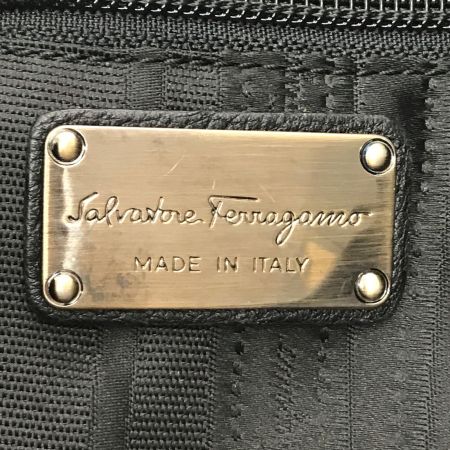  Salvatore Ferragamo サルヴァトーレフェラガモ バッグ EE-21 B702 ブラック