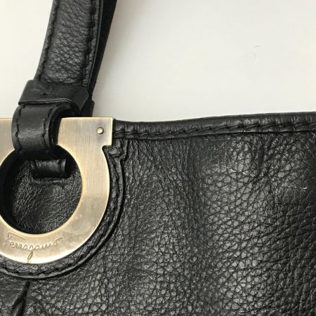  Salvatore Ferragamo サルヴァトーレフェラガモ バッグ EE-21 B702 ブラック