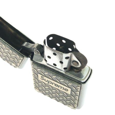  Zippo ジッポー オイルライター Supreme Diamond Plate シュプリーム ダイヤモンドプレートデザイン