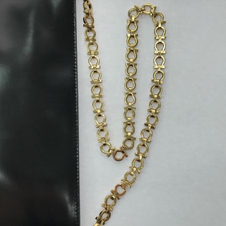  Salvatore Ferragamo サルヴァトーレフェラガモ ショルダーバッグ チェーンショルダー DV-21 1853 ブラック